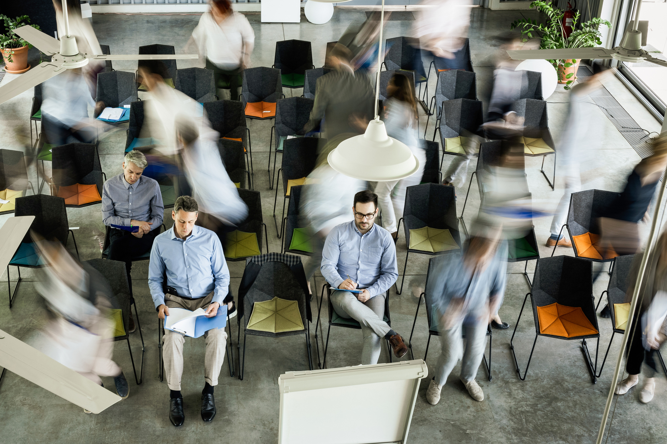 Tillitsvalgte som sitter i klasserom.